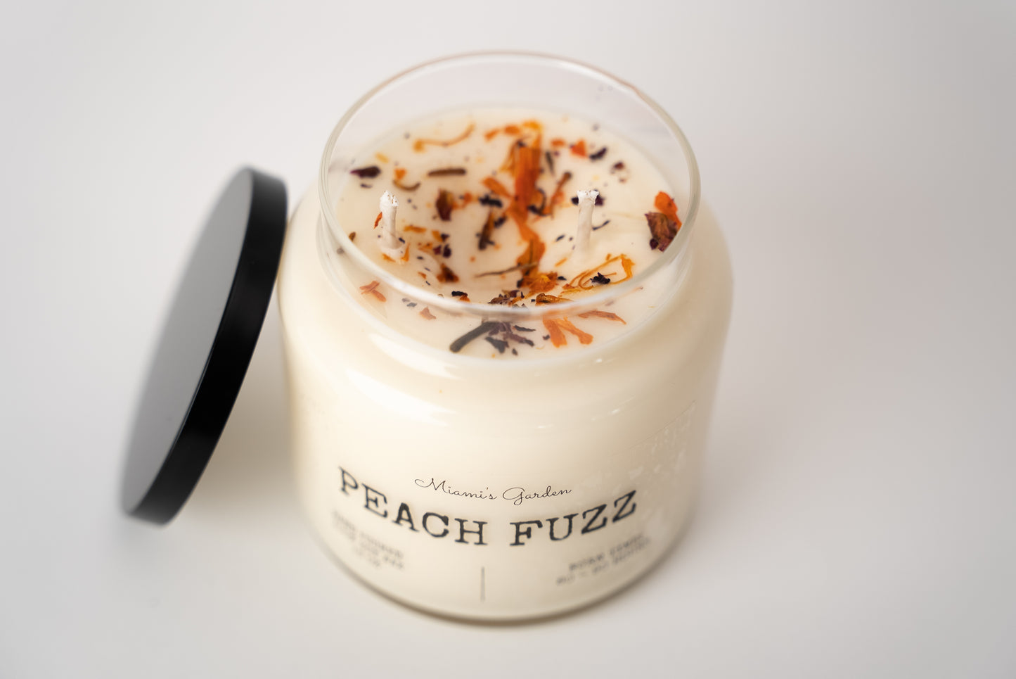 Peach Fuzz 16oz Soy Candle
